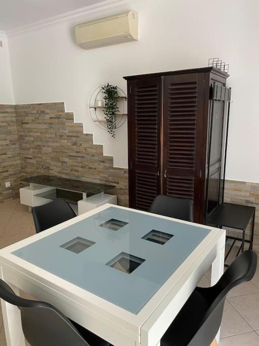 Villa Serenice - F2 Au Calme, Climatise, Wifi Et Parking Gratuit Eksteriør billede